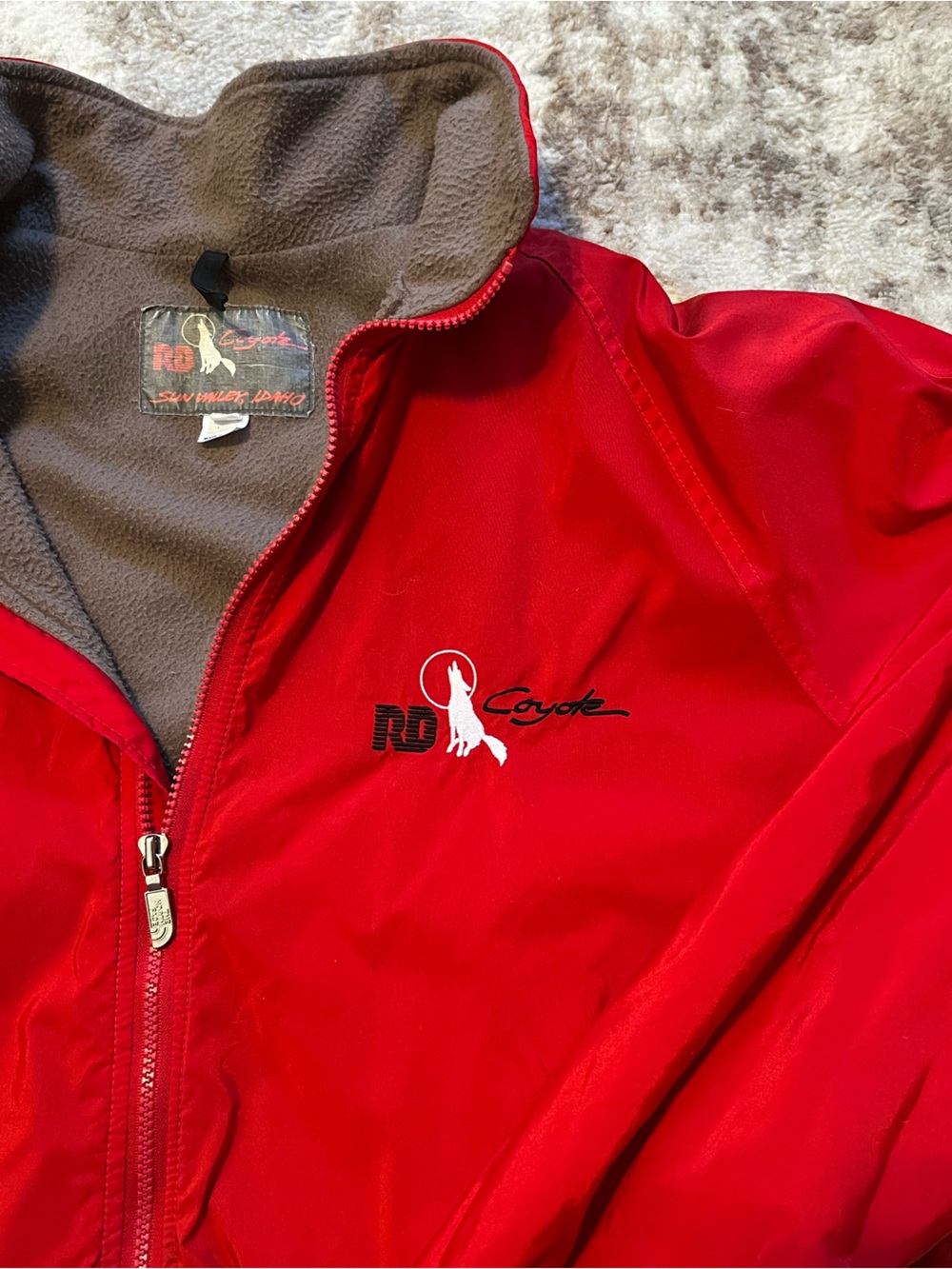 Coyote RD Sun Valley Idaho Mens 1X XL Red Fleece Lined Windbreaker Jacket Rare